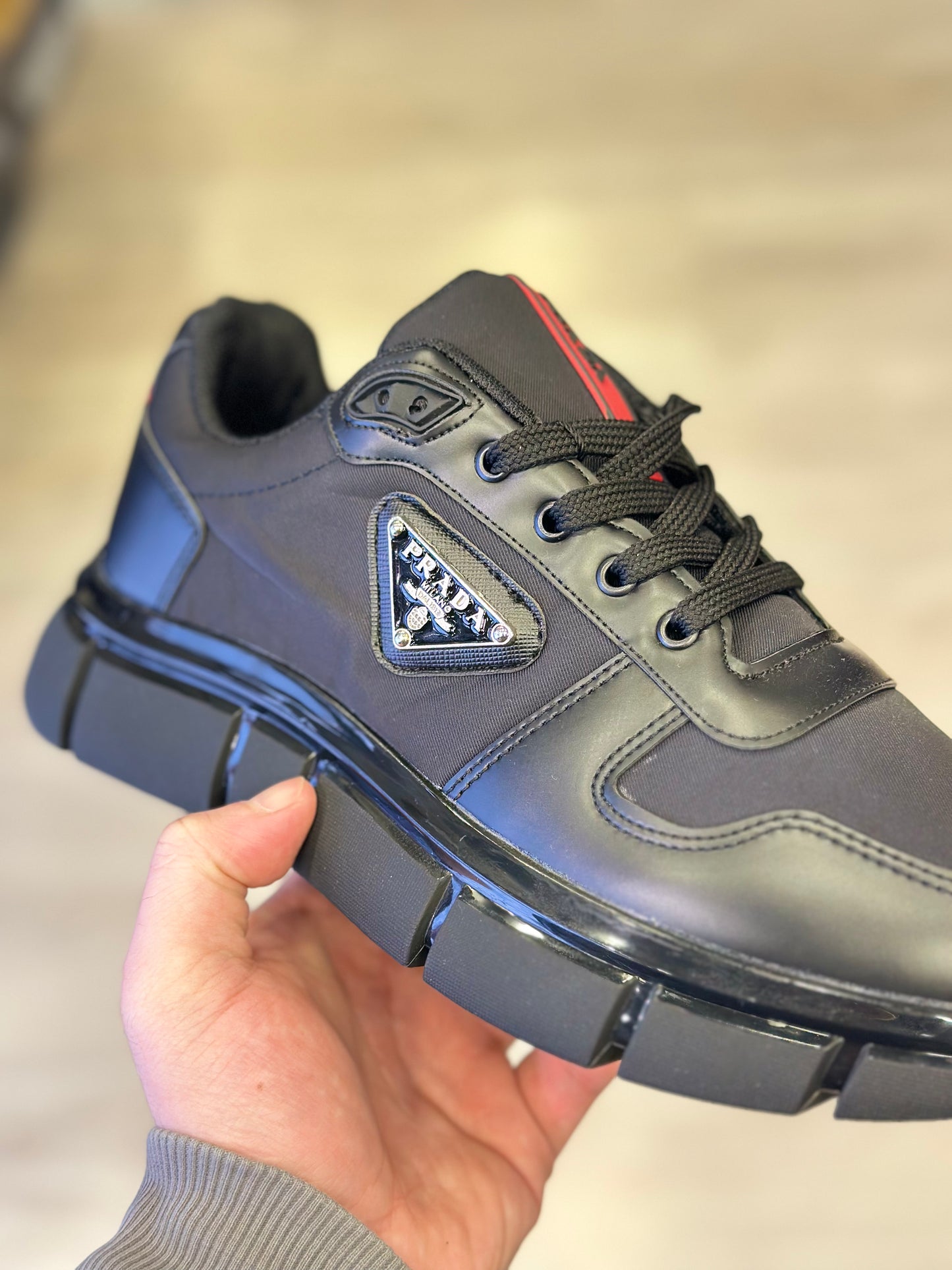 Prada Rahat Tabanlı Siyah Erkek Ayakkabı